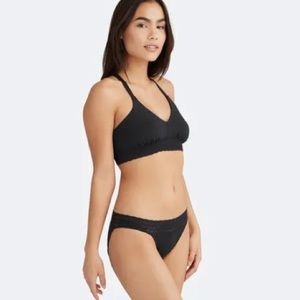 ⬆️MeUndies FeelFree Lace Longline bralette